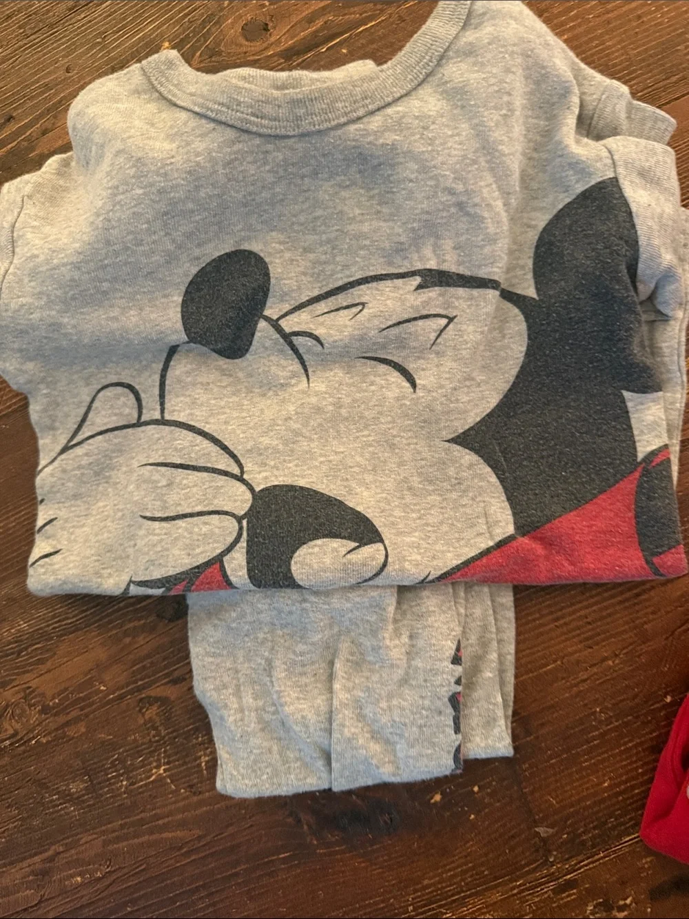 Lot of 4, Gap pajamas, 5t and 6t